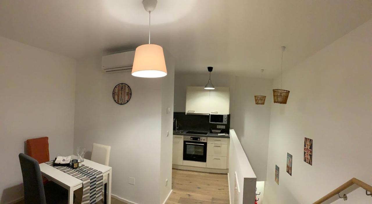 Double Floor Apartment Βιέννη Εξωτερικό φωτογραφία